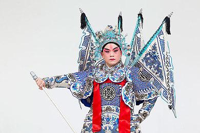 合作解谜游戏《卓娅：天界姐妹》Steam现已发售